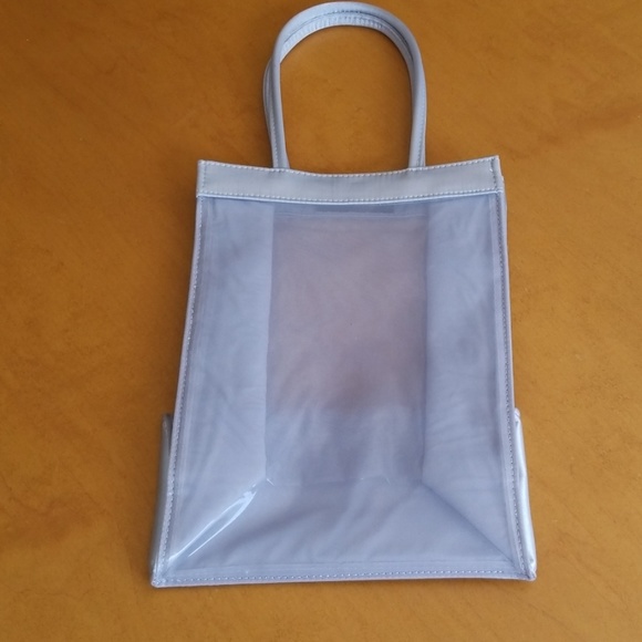 Donna Karan Clear Mesh Tote - Great for Stadiums! - Picture 4 of 6